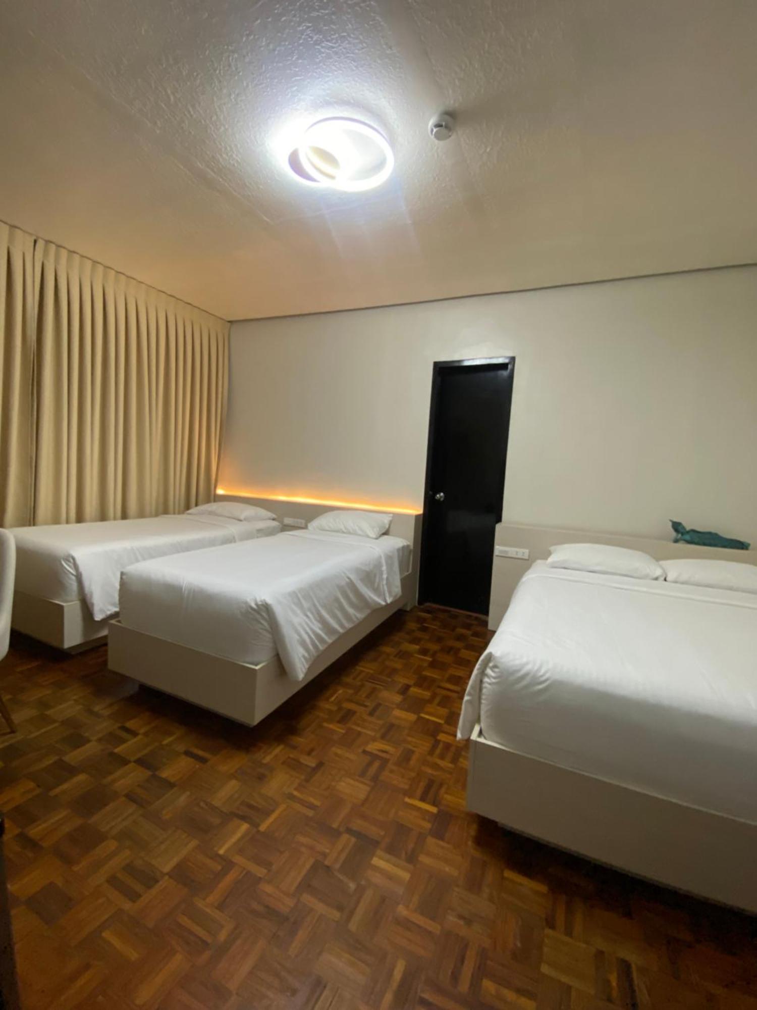 Honey Suite Room Inside Bee Cafe Cebu At Ayala Area Buitenkant foto