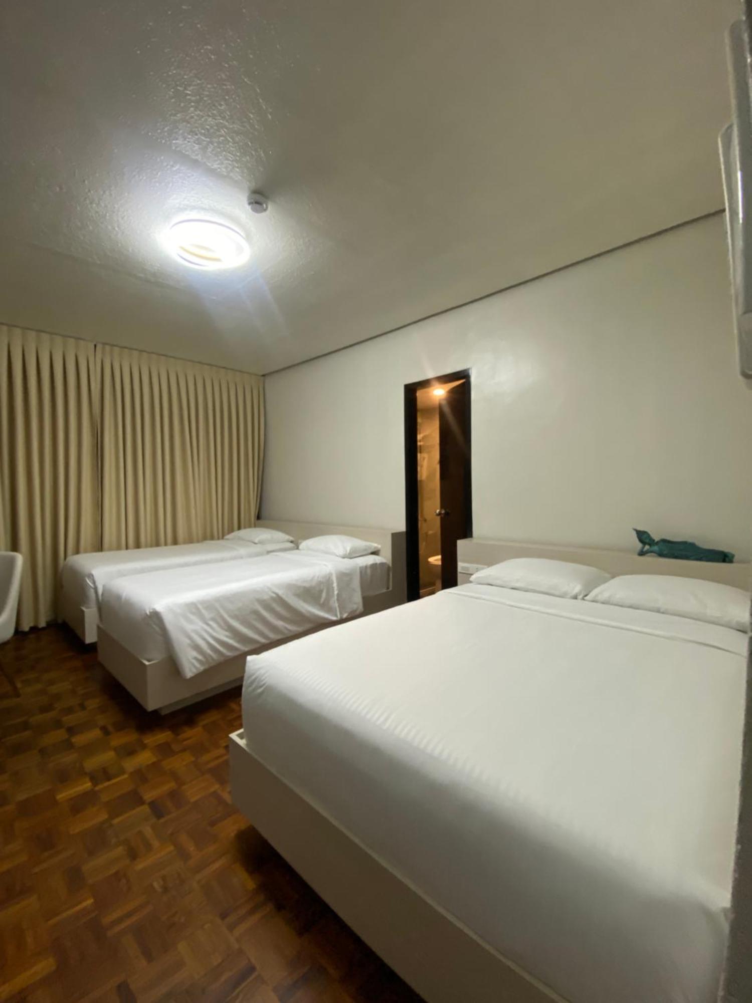 Honey Suite Room Inside Bee Cafe Cebu At Ayala Area Buitenkant foto
